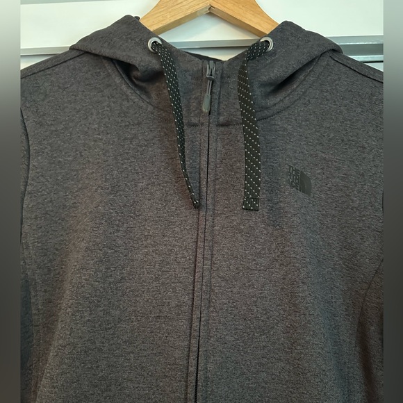 The North Face Women’s Zip-Up Insulated Hoodie Size M - Picture 3 of 8